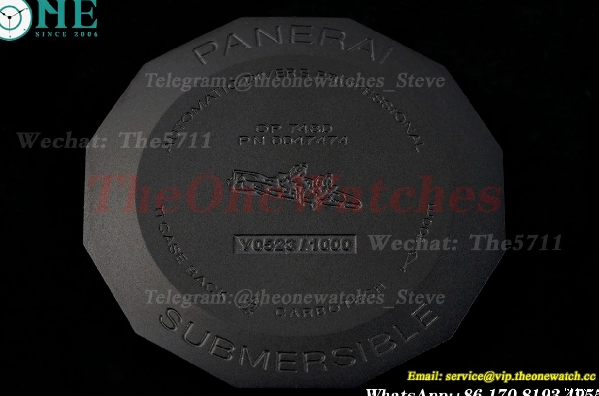 Black Submersible Carbon RU Dial P900 VSF 42MM PAM2231 0209